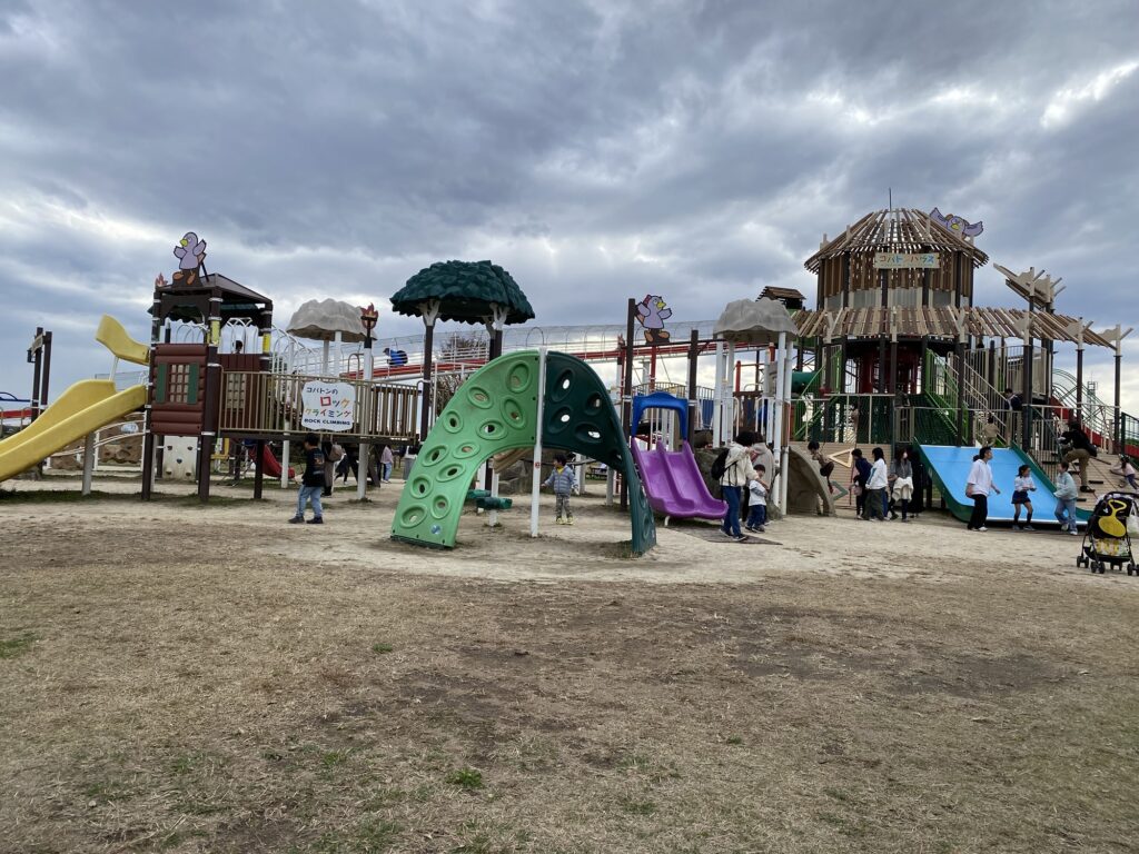 公園の遊具